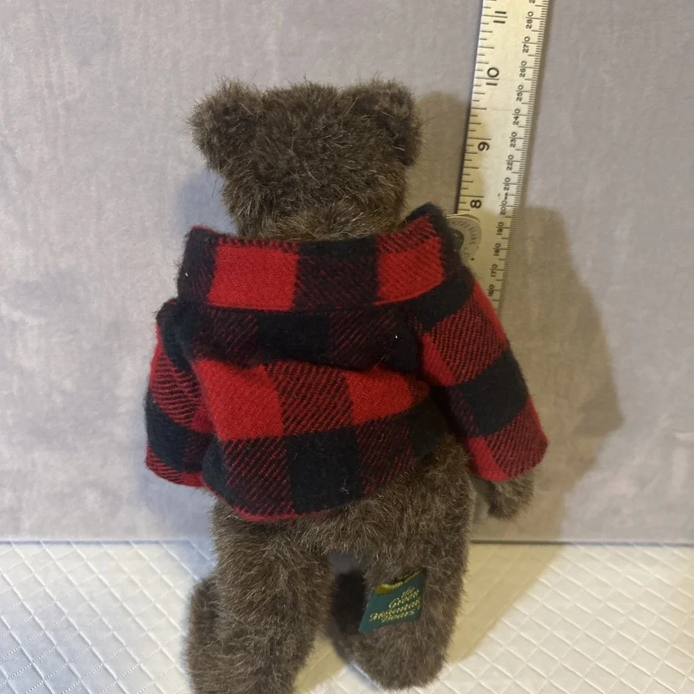 Mary Meyers‎ Bolton Green Mountain Bears 11